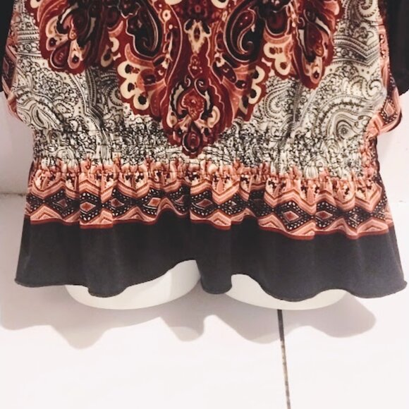 CAROL ROSE SIZE  Xlarge Geometric Print Blouse Top Scoop - Picture 2 of 9